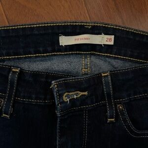 Levi’s Skinny High Rise Jean Dark Blue